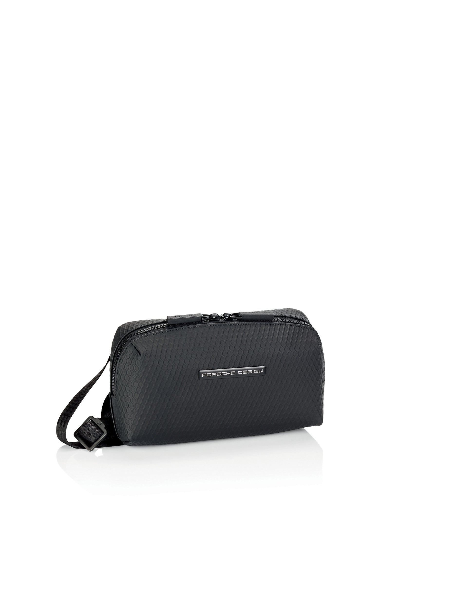 porsche-design-studio-sac-banane-total-black-nid-d-abeille image 2