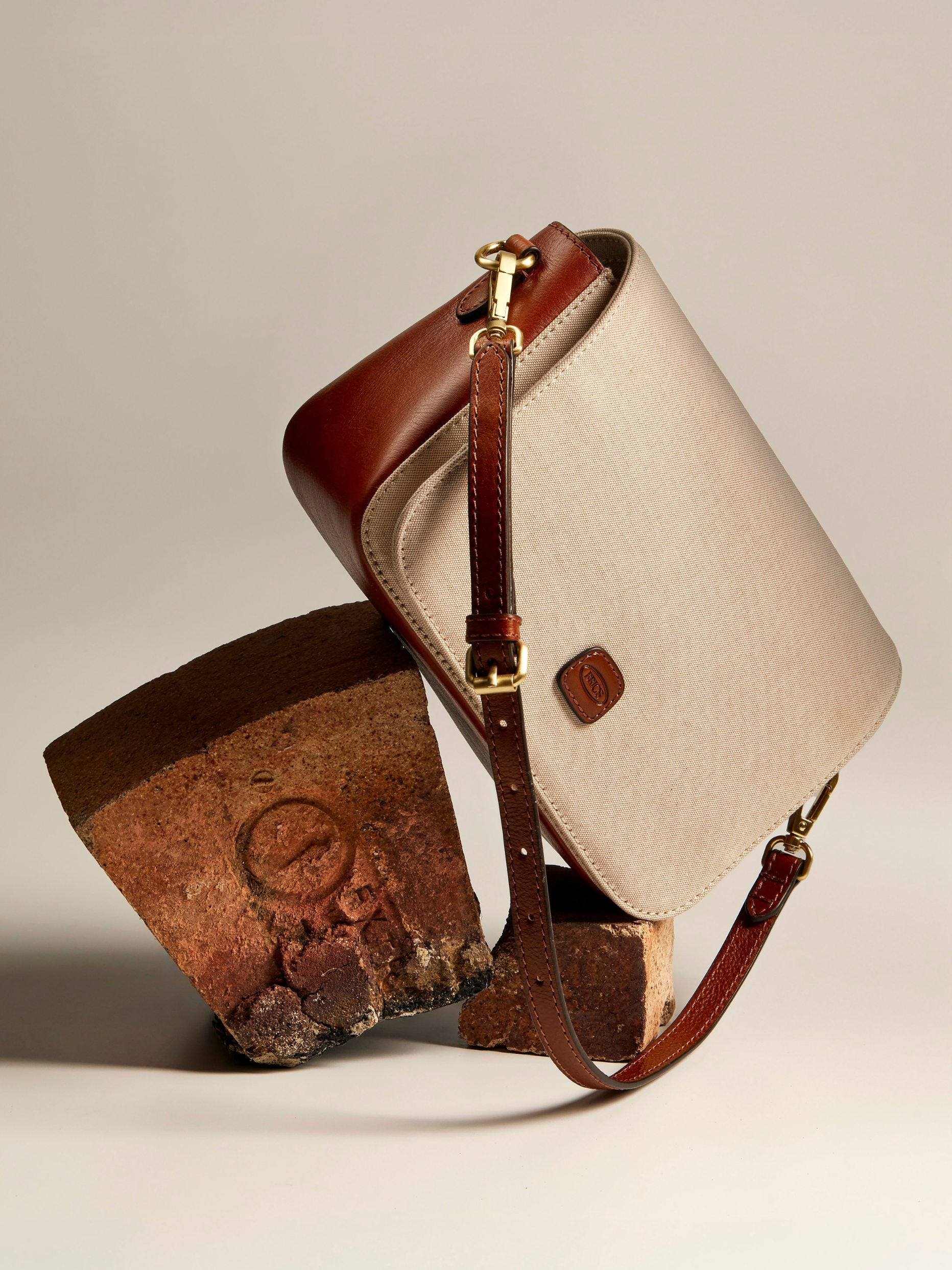 bric-s-milano-volterra-trama-borsa-postina-petite-cuir-canvas-antigoutte image 8