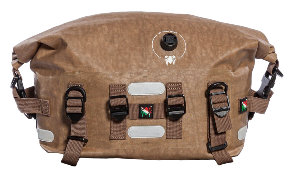 amphibious-upbag-sac-moto-universel-tanche-porte-bagages image 3