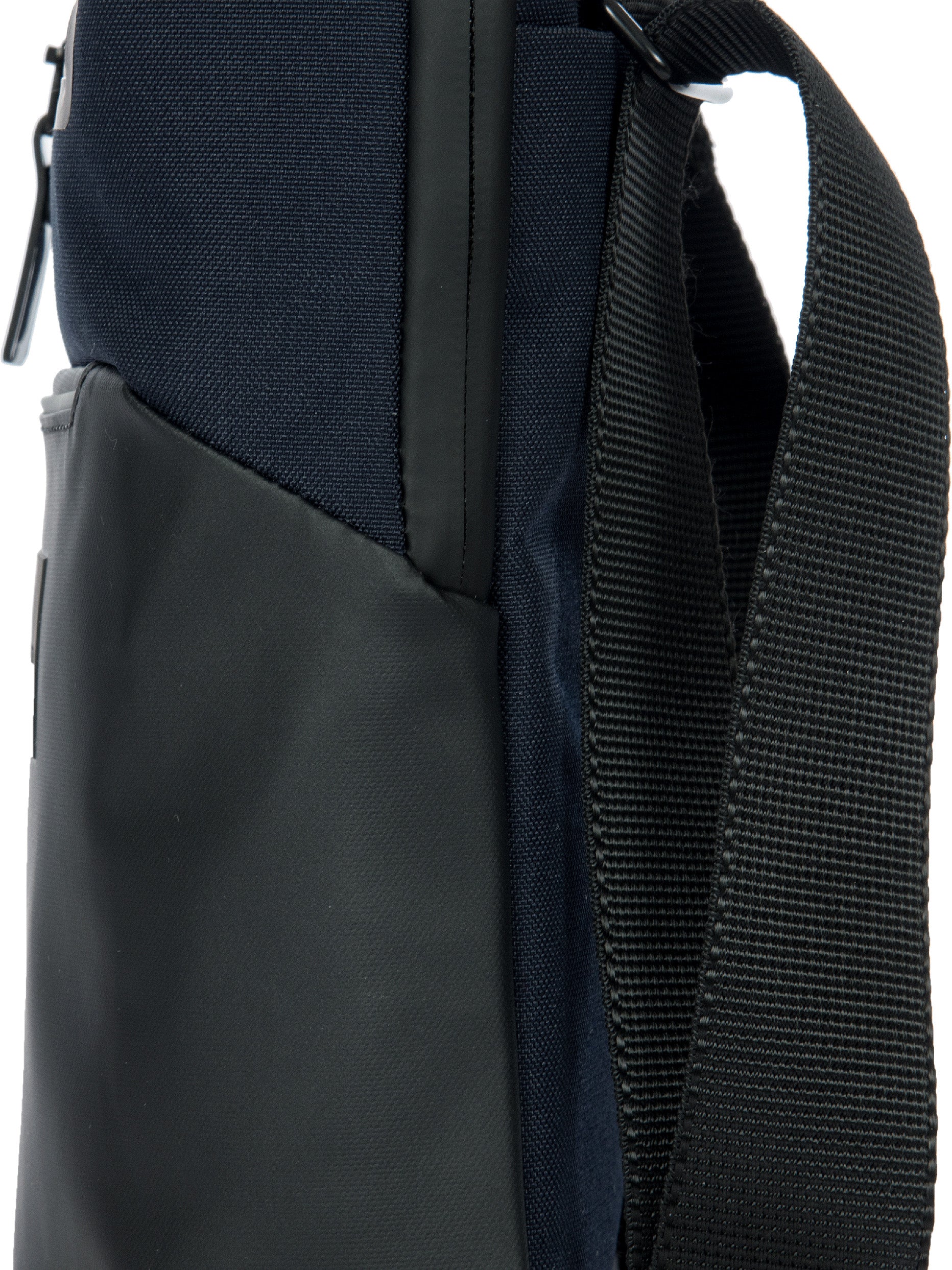 bric-s-urban-eco-sac-bandouli-re-s-imperm-able image 4