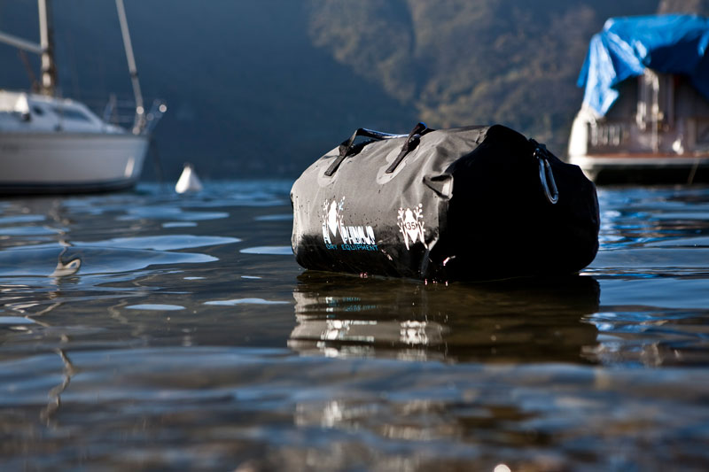 amphibious-amarouk-35-l-sac-tanche-elliptique-fond-plat image 4