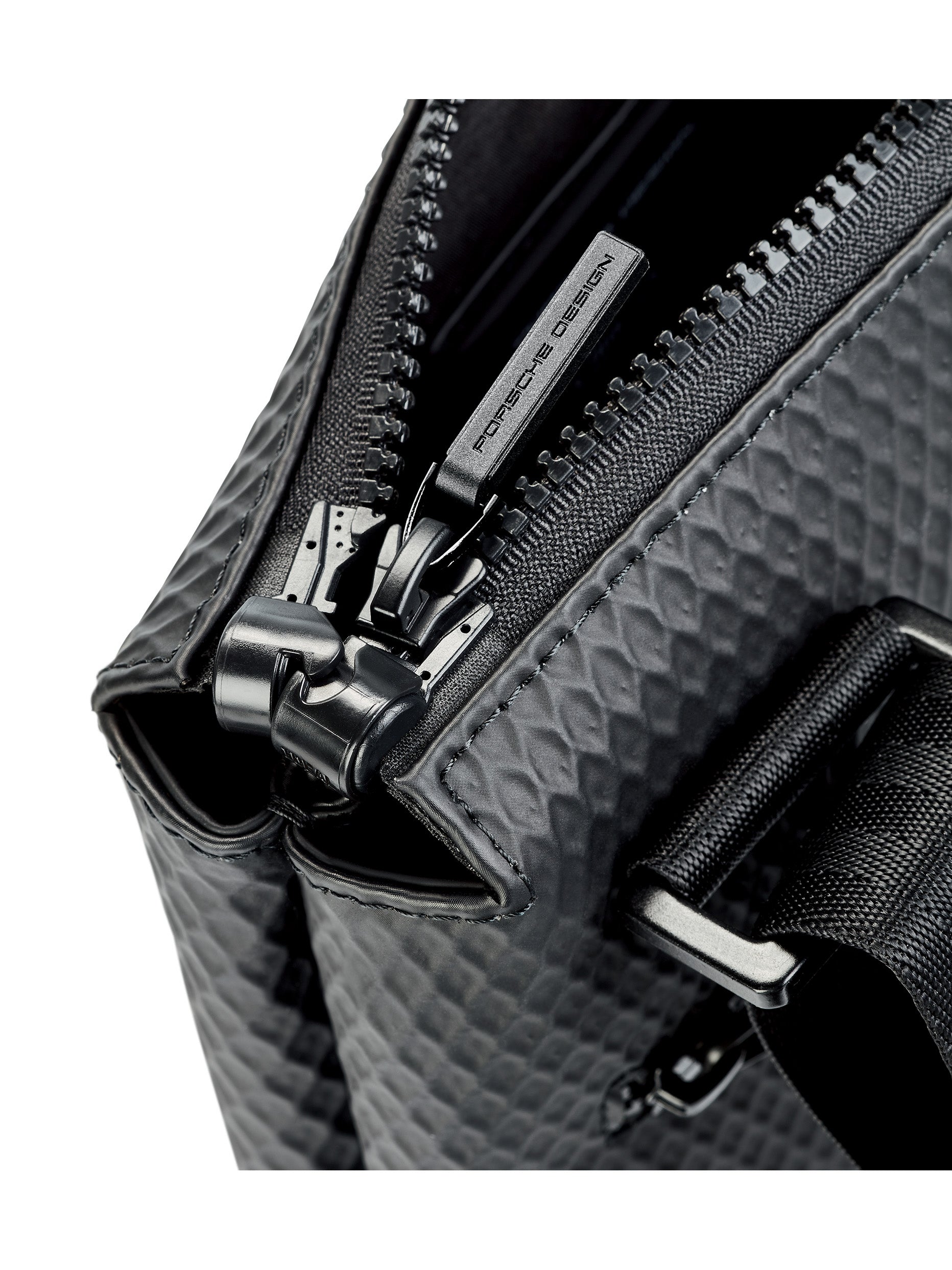 bric-s-milano-studio-collection-shoulderbag-total-black-nid-d-abeille image 5