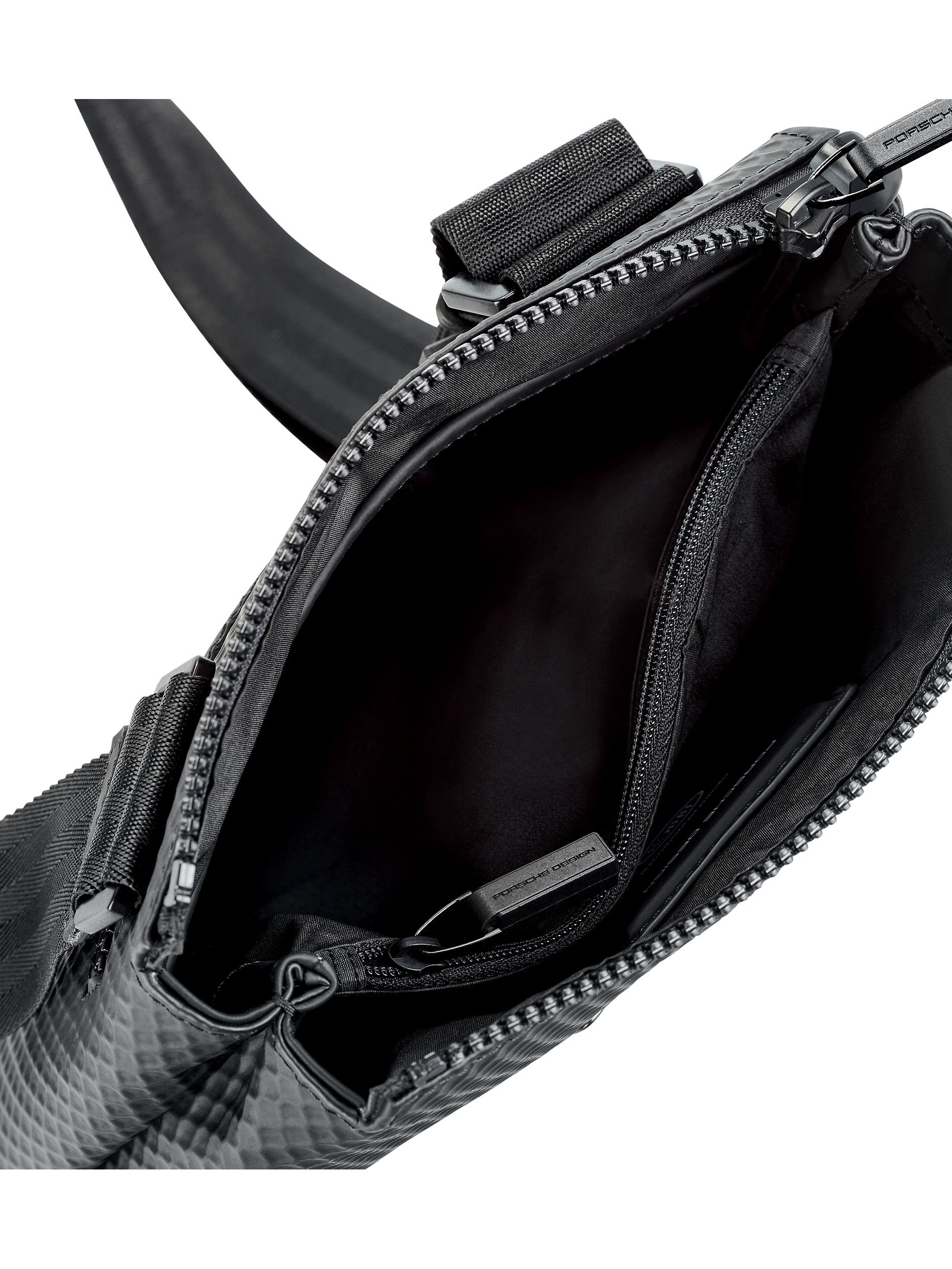 bric-s-milano-studio-collection-shoulderbag-total-black-nid-d-abeille image 4