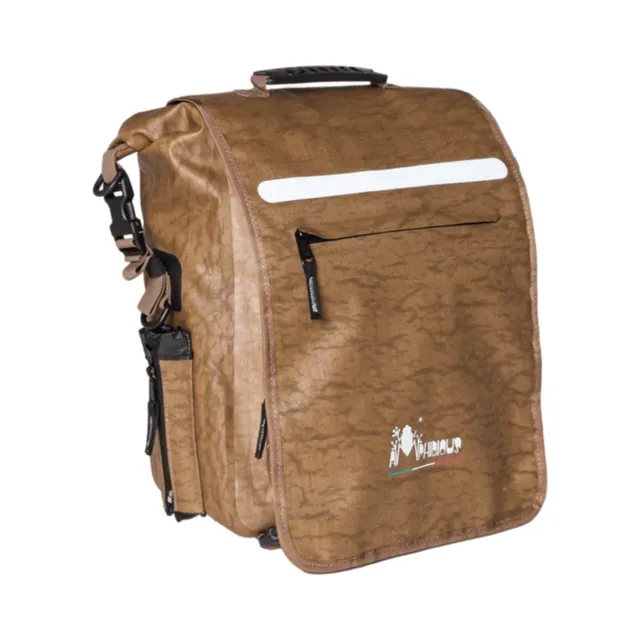 amphibious-vega-sac-dos-ultra-compact-convertible image 1