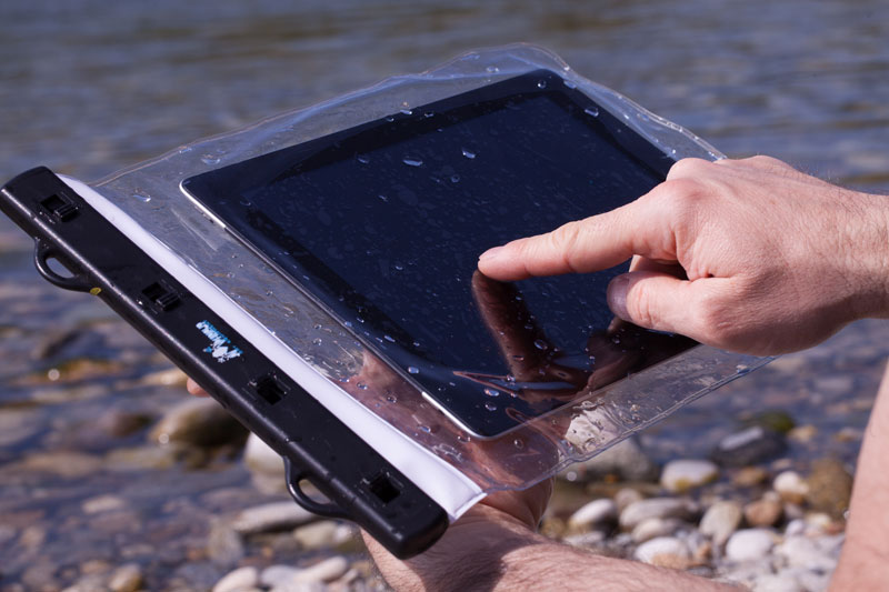amphibious-protect-ipad-housse-tanche-tactile-tablette image 2
