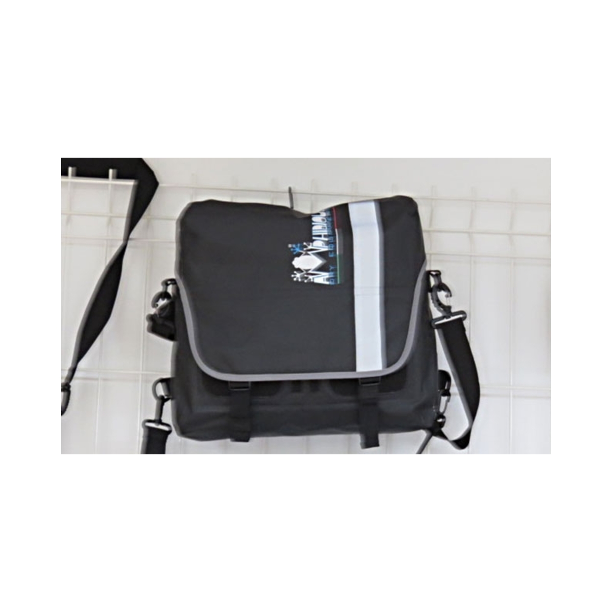 amphibious-zenith-sac-bandouli-re-ordinateur-13-avec-calotte-anti-eau image 1