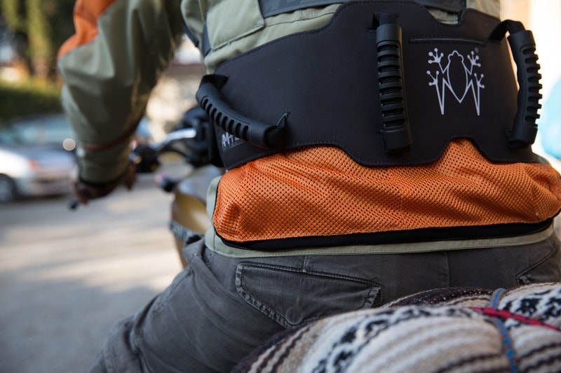 amphibious-motobelt-ceinture-passager-moto-lombaire image 8
