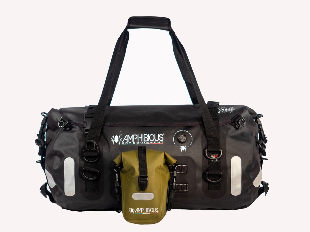amphibious-voyager-light-evo-ii-60l-sac-de-voyage-tanche-transformable-en-sac-do image 3