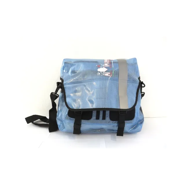 amphibious-zenith-clear-sac-dos-tanche-15-pouces-avec-insert image 1