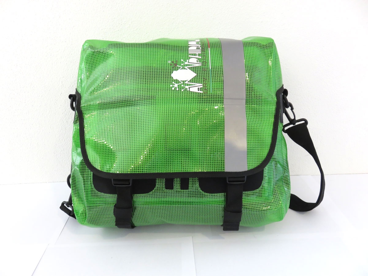 amphibious-zenith-clear-sacoche-bandouli-re-tanche-pc-15-pouces image 2