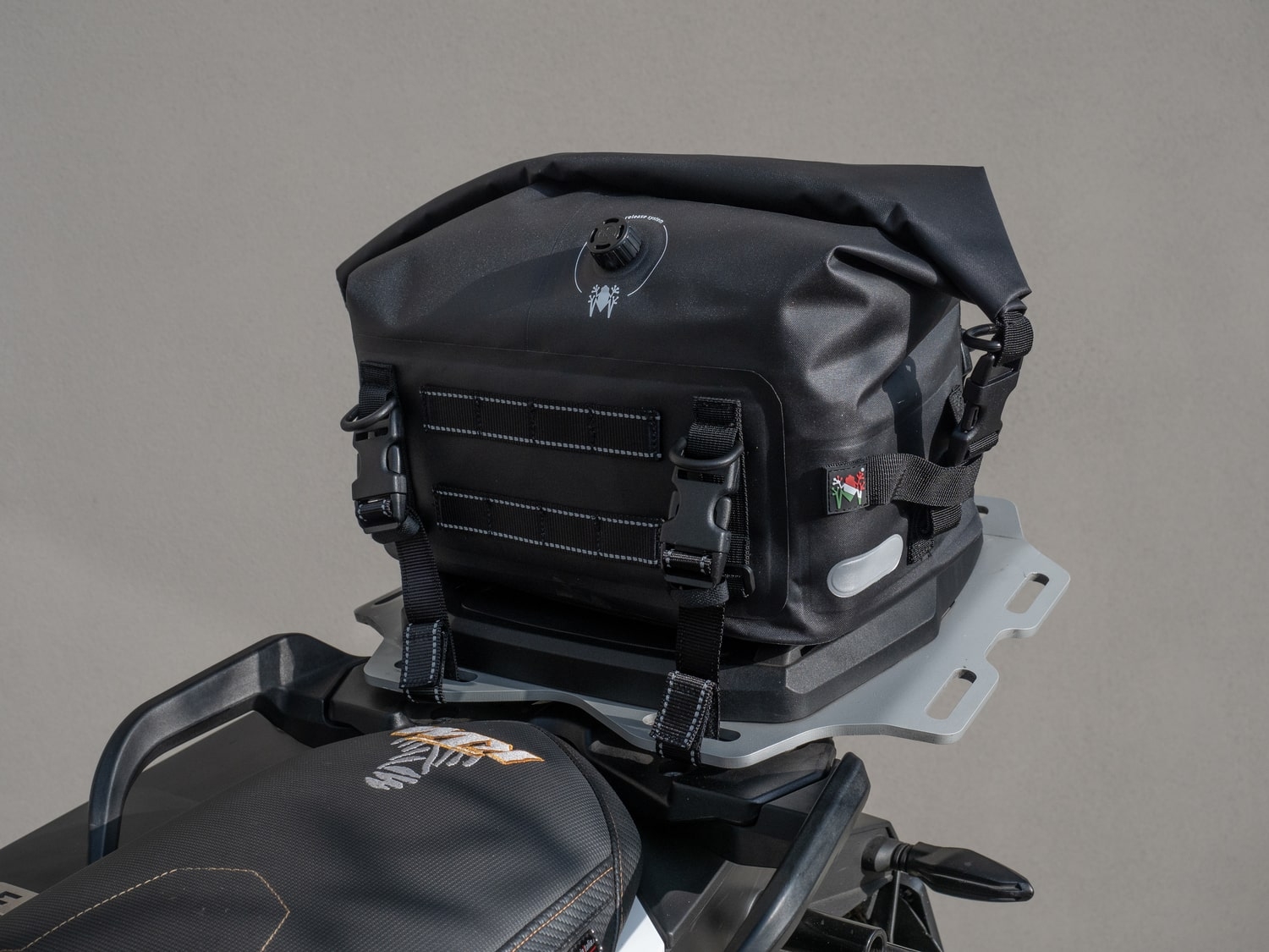 amphibious-upbag-ii-sac-universel-moto-e-v-s image 6
