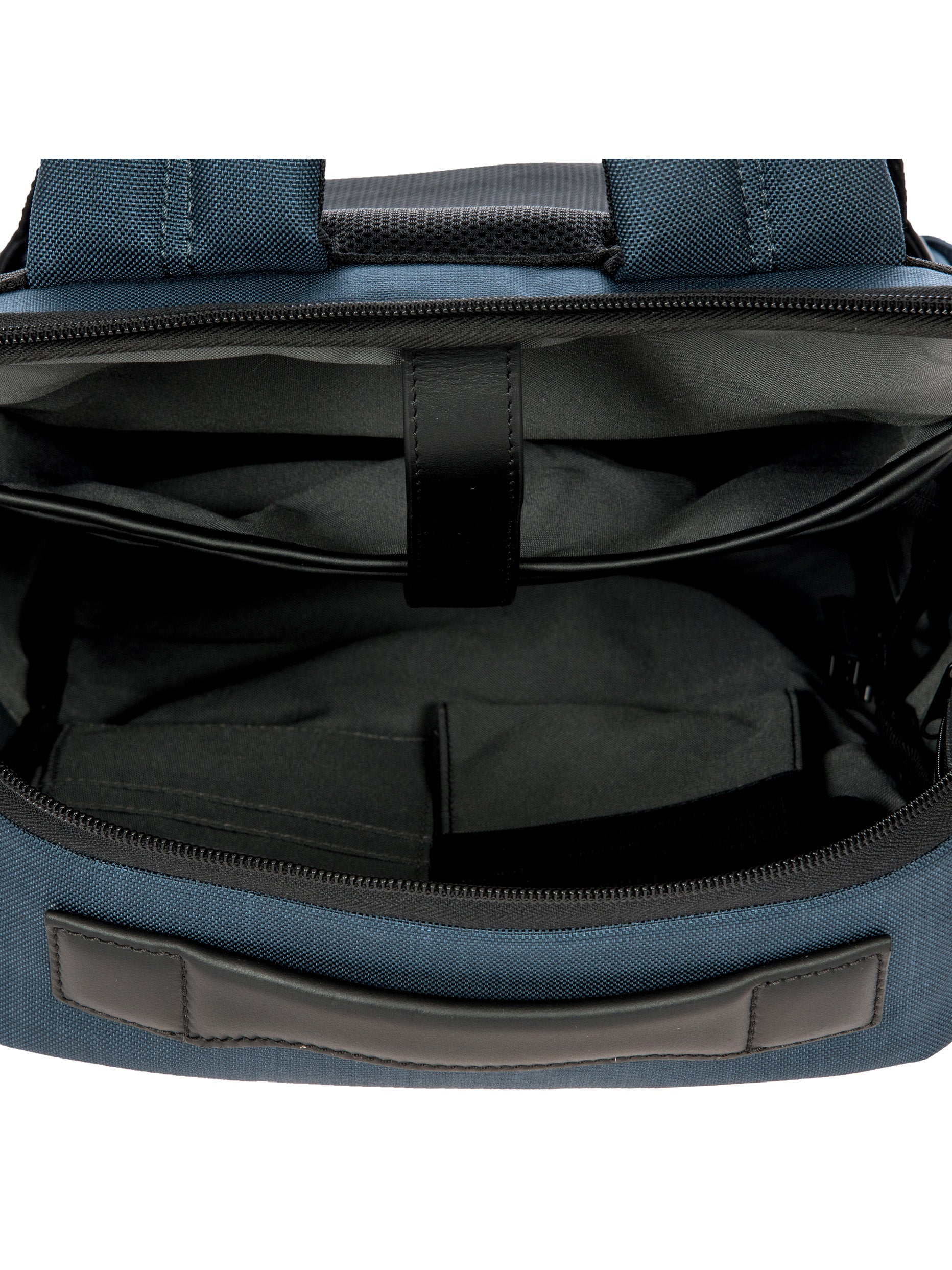 bric-s-milano-monza-zaino-xs-bureau-cuir-nylon-avec-usb image 5
