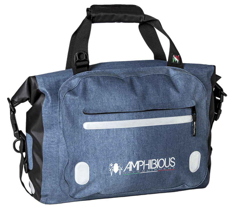 amphibious-compass-mallette-bandouli-re-tanche-laptop-15 image 5