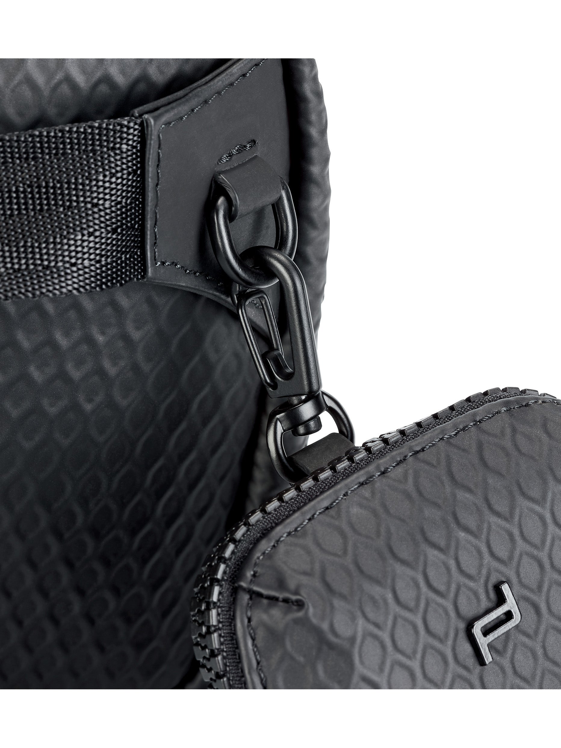 porsche-design-studio-sac-banane-total-black-nid-d-abeille image 5